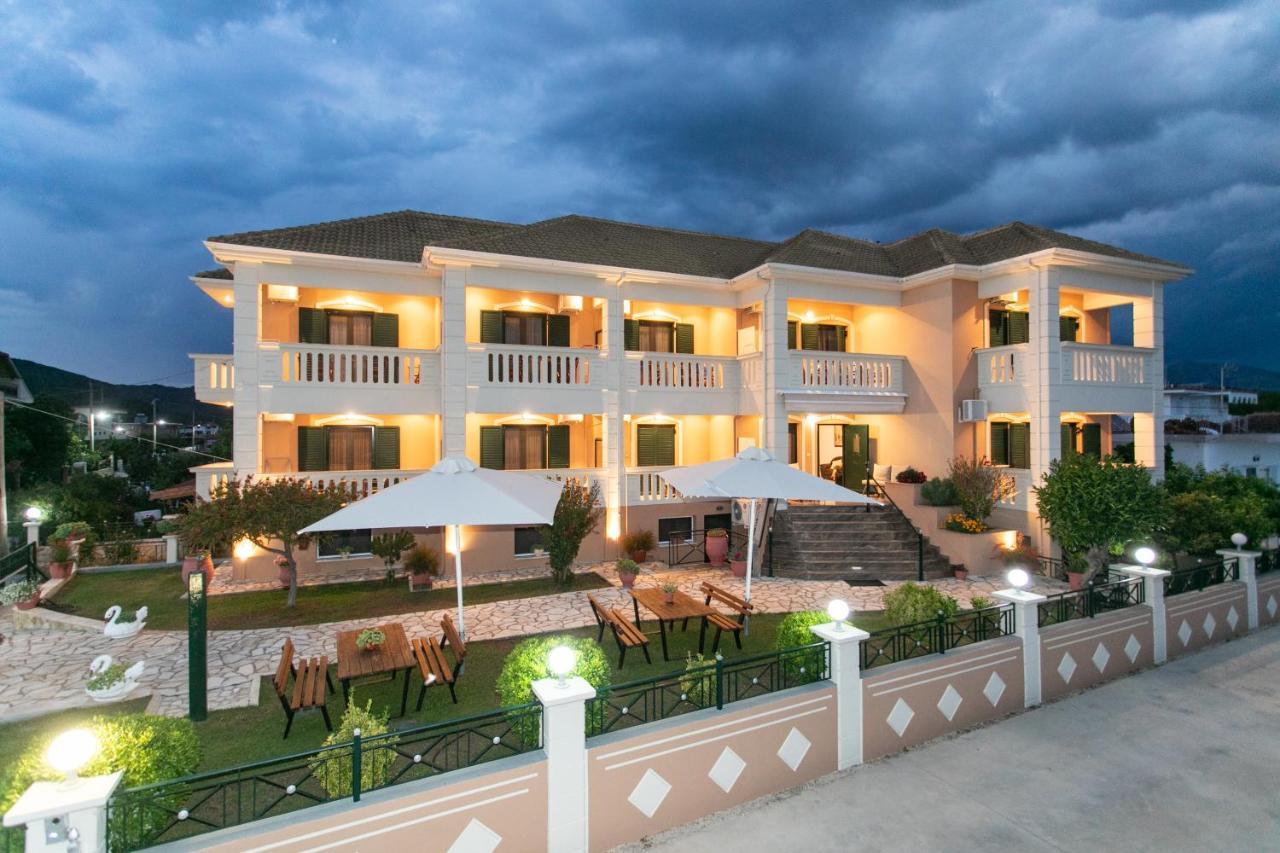 Lady Elena Hotel Ammoudiá Eksteriør bilde