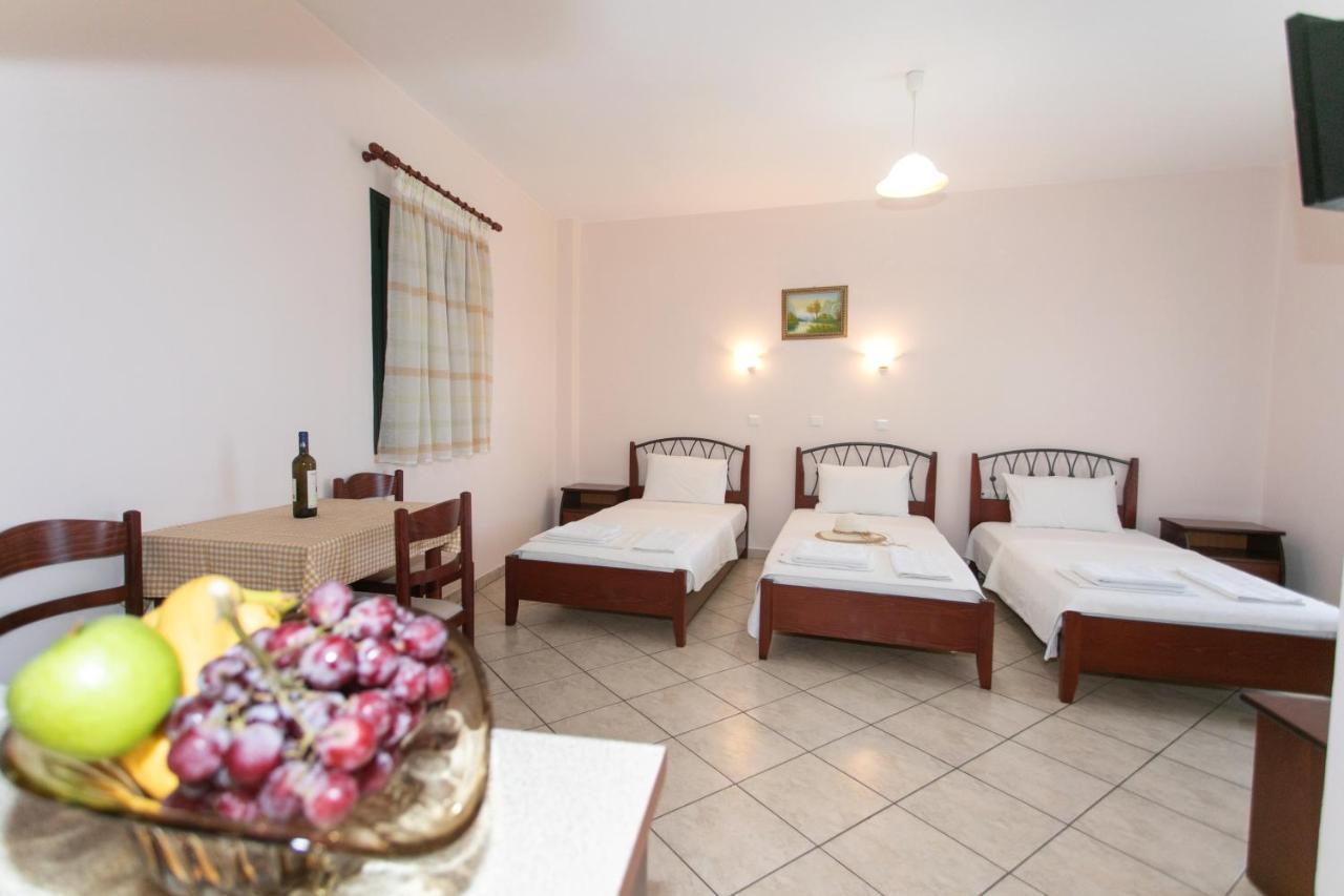 Lady Elena Hotel Ammoudiá Eksteriør bilde